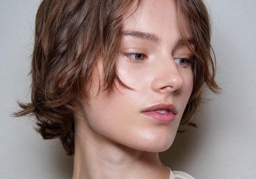 Mi entrenador me recomendó en la farmacia esta crema hidratante facial: piel hidratada y sin arrugas